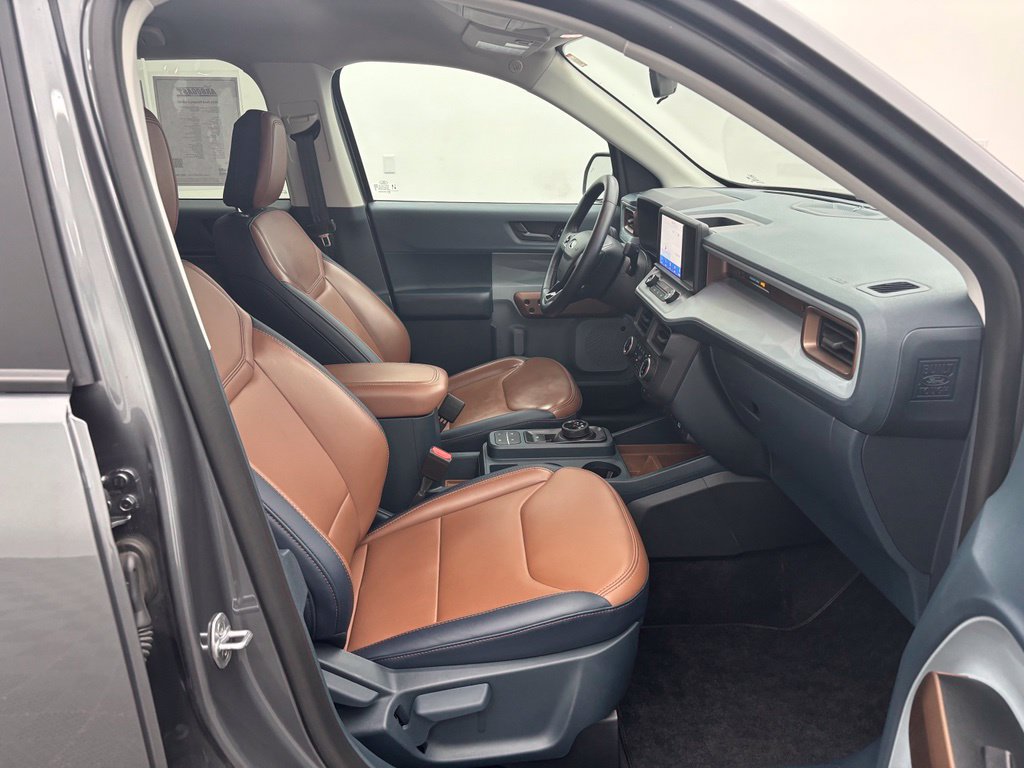 Used 2024 Ford Maverick Lariat AWD/4WD image 32