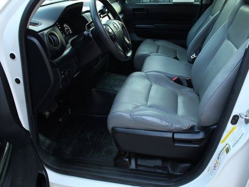 Used 2019 Toyota Tundra SR RWD image 17