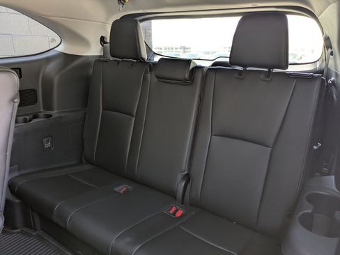 Used 2023 Toyota Highlander Platinum AWD/4WD image 73