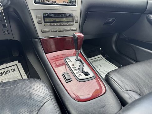 Used 2005 Lexus ES 330 image 21