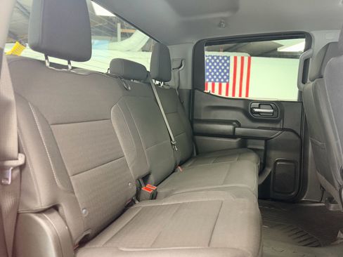 Used 2025 Chevrolet Silverado 1500 Custom Trail Boss w/ Turbomax Blackout Package AWD/4WD image 19
