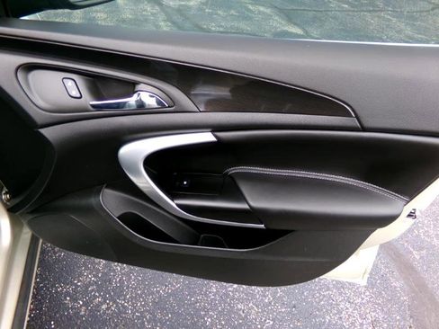Used 2015 Buick Regal AWD image 34