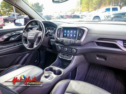 Used 2022 GMC Terrain AT4 w/ Infotainment Package II image 12