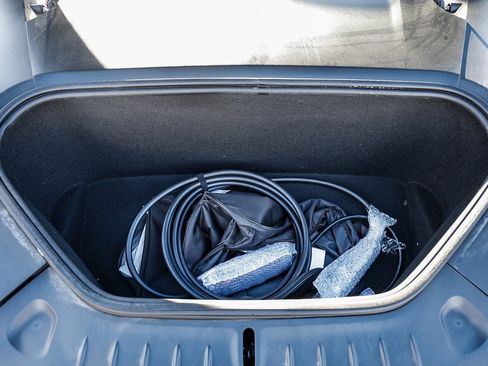 Used 2021 Tesla Model S Plaid image 27