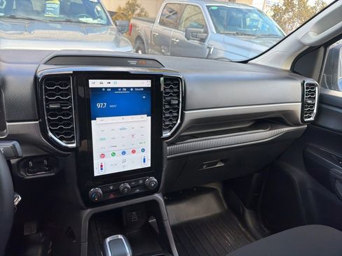 Used 2024 Ford Ranger XLT image 9