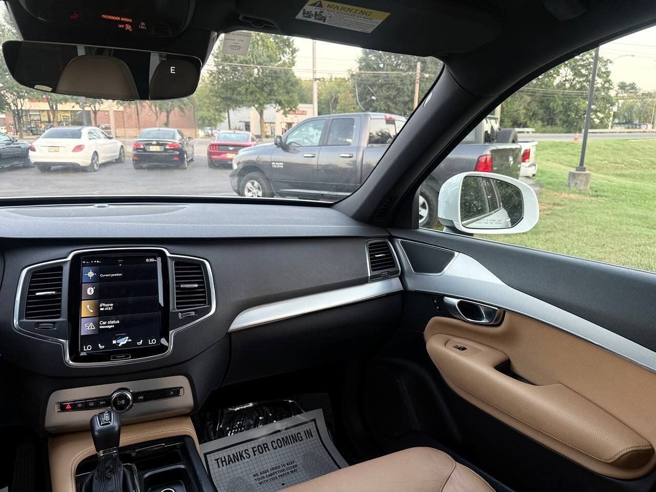 Used 2018 Volvo XC90 T6 Momentum w/ Convenience Package AWD/4WD image 19