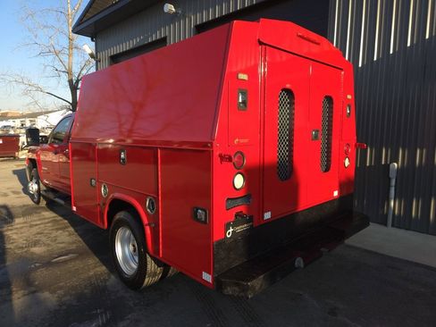 Used 2016 Chevrolet Silverado 3500 W/T w/ WT Convenience Package image 3