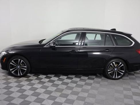 Used 2018 BMW 328d xDrive Wagon AWD/4WD image 5