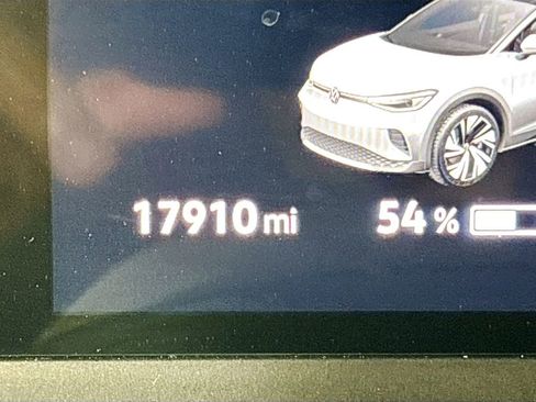 Certified 2023 Volkswagen ID.4 Pro S Plus AWD/4WD image 14