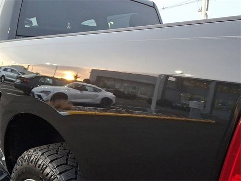 Used 2016 RAM 1500 Express image 9