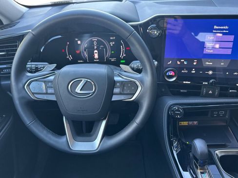 Used 2025 Lexus NX 350h 350h Premium w/ Cold Area Package image 18