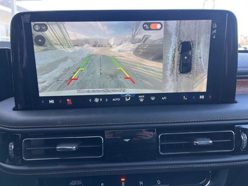 Used 2025 Lincoln Aviator Black Label w/ Jet Appearance Package image 38