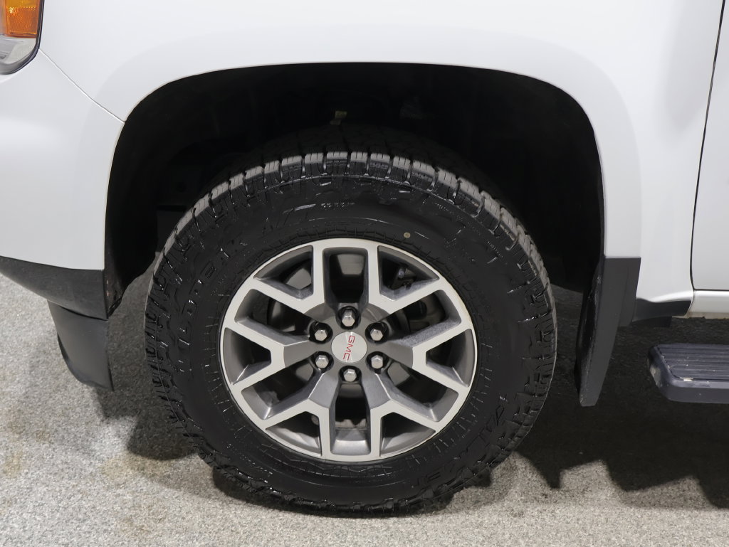 Used 2021 GMC Canyon AT4 w/ Driver Alert Package AWD/4WD image 18