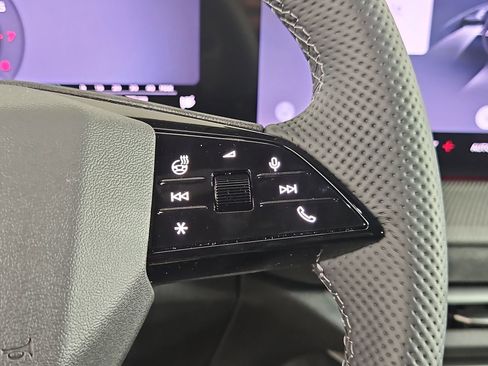 New 2026 Audi SQ5 Premium Plus image 25