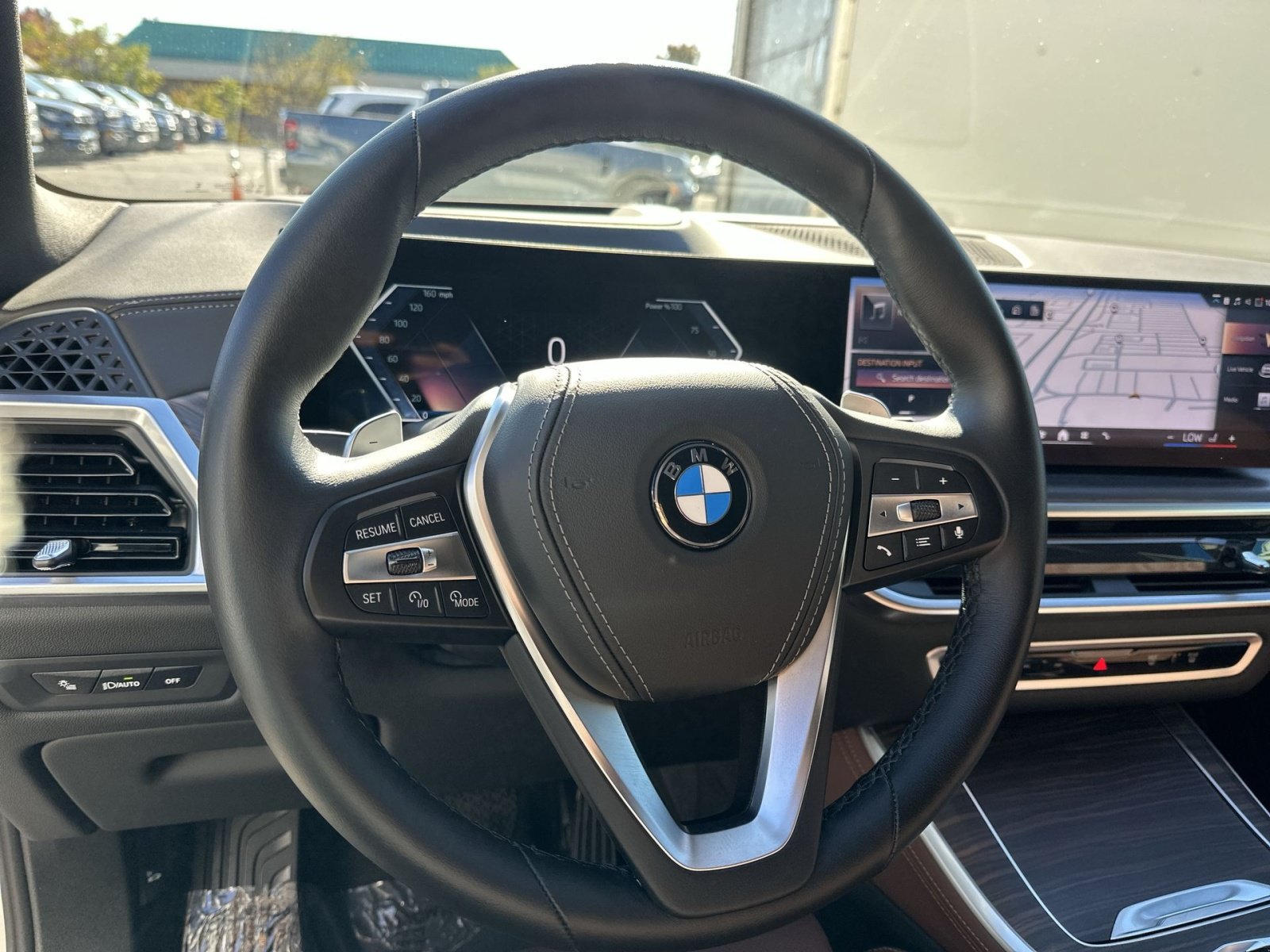 Used 2024 BMW X5 xDrive40i w/ Premium Package AWD/4WD image 17
