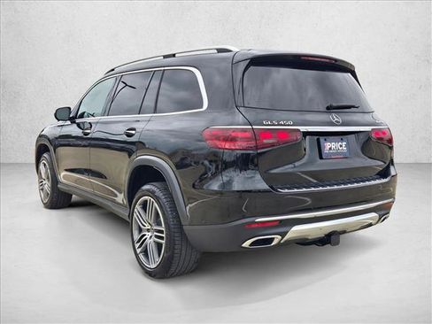 Used 2025 Mercedes-Benz GLS 450 4MATIC image 8