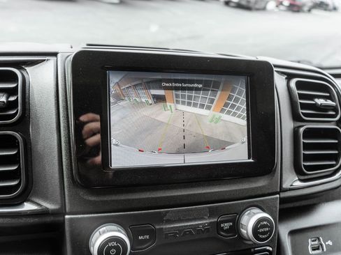 Used 2023 RAM ProMaster 2500 image 9