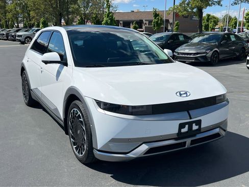 Certified 2023 Hyundai Ioniq 5 Limited AWD/4WD image 4