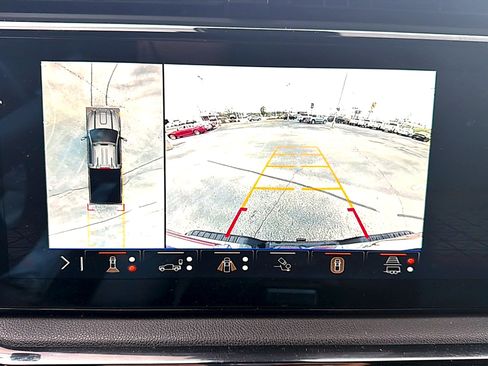 Used 2024 GMC Sierra 2500 AT4 w/ AT4 Premium Plus Package image 6