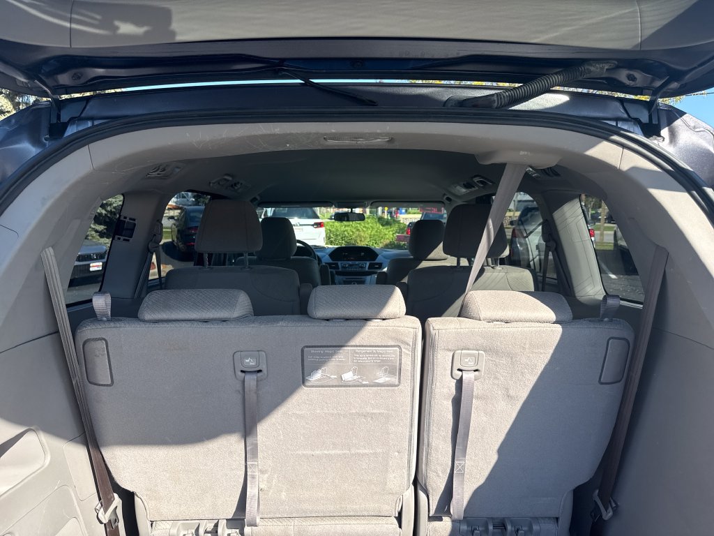 Used 2015 Honda Odyssey LX image 36
