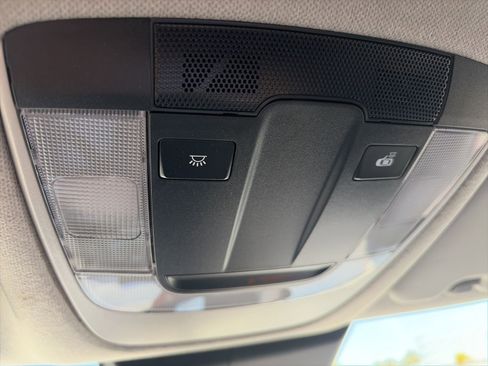 Used 2021 Kia Seltos S FWD image 16