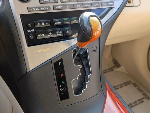Used 2010 Lexus RX 350 2WD image 25