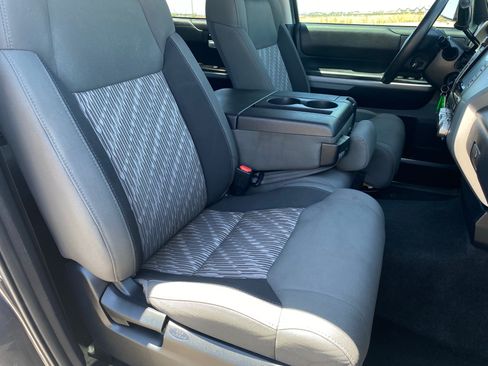 Used 2018 Toyota Tundra SR5 w/ TRD Off Road Package RWD image 10