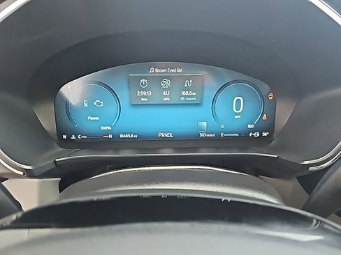 Used 2025 Ford Escape Platinum w/ Premium Technology Package image 14