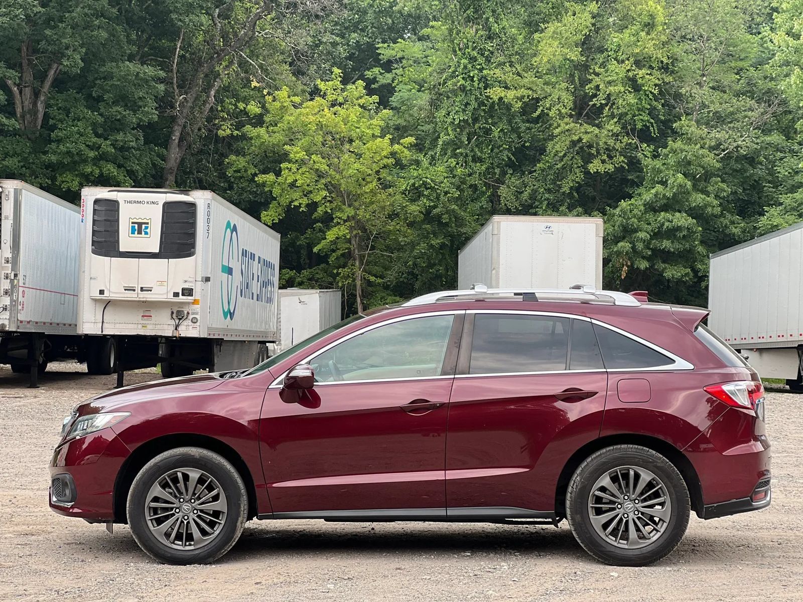 Used 2016 Acura RDX w/ Advance Package AWD/4WD image 3