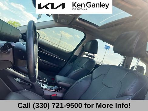 Used 2024 Kia Telluride SX w/ Towing Package AWD/4WD image 12