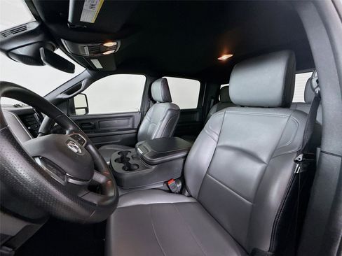 Used 2025 RAM 2500 Tradesman AWD/4WD image 2