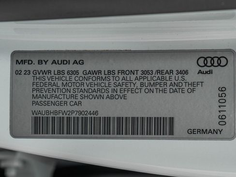 Used 2023 Audi RS e-tron GT w/ Carbon Performance Package AWD/4WD image 20