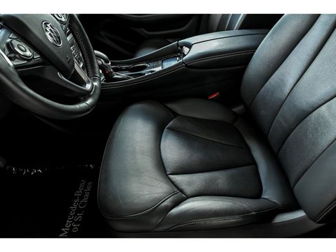 Used 2017 Buick Envision Essence FWD image 11