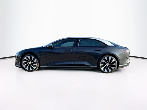 Used 2023 Lucid Air Grand Touring image 4