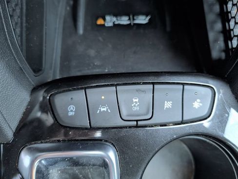 Used 2022 Chevrolet TrailBlazer ACTIV w/ Sun and Liftgate Package FWD image 28