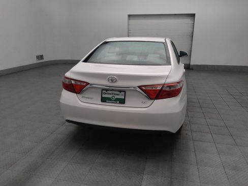 Used 2015 Toyota Camry LE FWD image 7