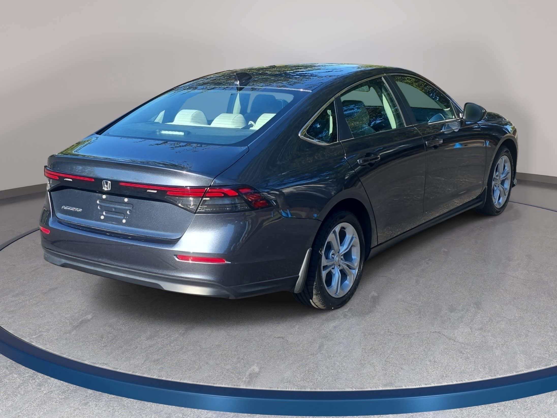 Used 2024 Honda Accord LX image 5