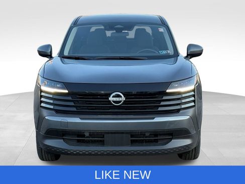 Used 2025 Nissan Kicks SV image 11