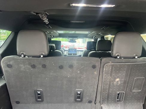 Used 2023 Chevrolet Suburban RST w/ Luxury Package AWD/4WD image 10