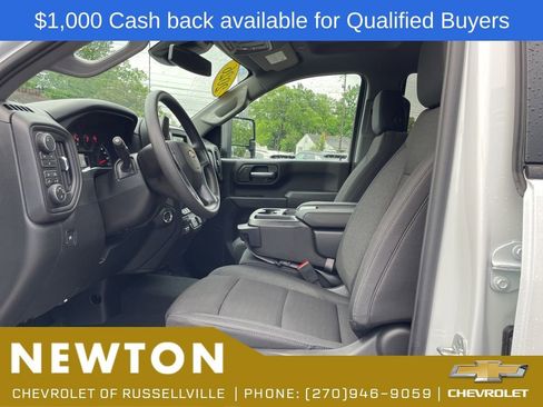 New 2026 Chevrolet Silverado 2500 Custom w/ Custom Value Package AWD/4WD image 4
