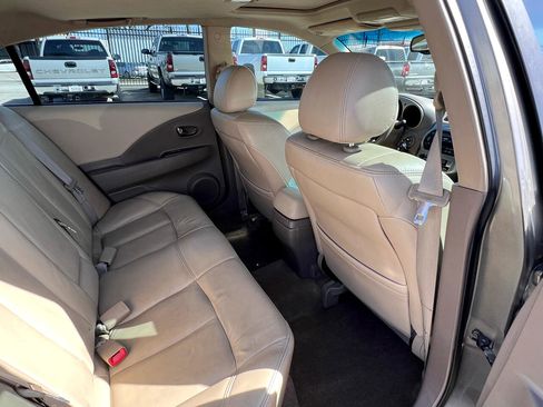 Used 2003 Nissan Altima 3.5 SE image 32