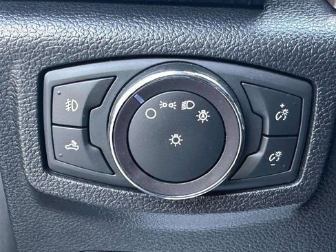Used 2018 Ford F150 XLT w/ Equipment Group 302A Luxury AWD/4WD image 25