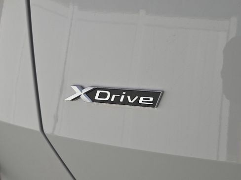 New 2026 BMW X3 xDrive30 w/ Premium Package image 16