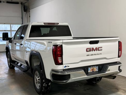 Certified 2024 GMC Sierra 2500 Pro w/ Convenience Package image 3
