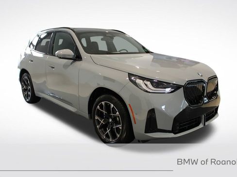 New 2026 BMW X3 xDrive30 w/ Premium Package AWD/4WD image 1