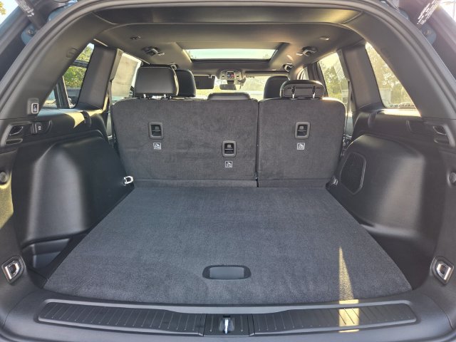 New 2027 Jeep Grand Cherokee Limited w/ Limited Altitude Package RWD image 29
