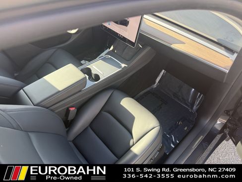Used 2024 Tesla Model Y Long Range image 19