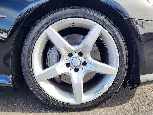 Used 2014 Mercedes-Benz SL 550 w/ Sport Wheel Package image 33