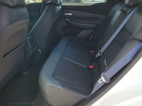 New 2026 Nissan Leaf Platinum+ w/ Illuminated Package FWD image 7