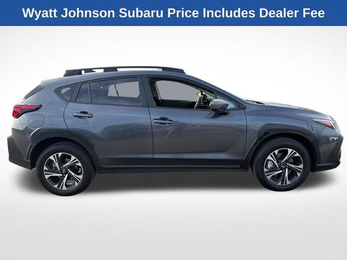 Used 2024 Subaru Crosstrek 2.0i Premium AWD/4WD image 9